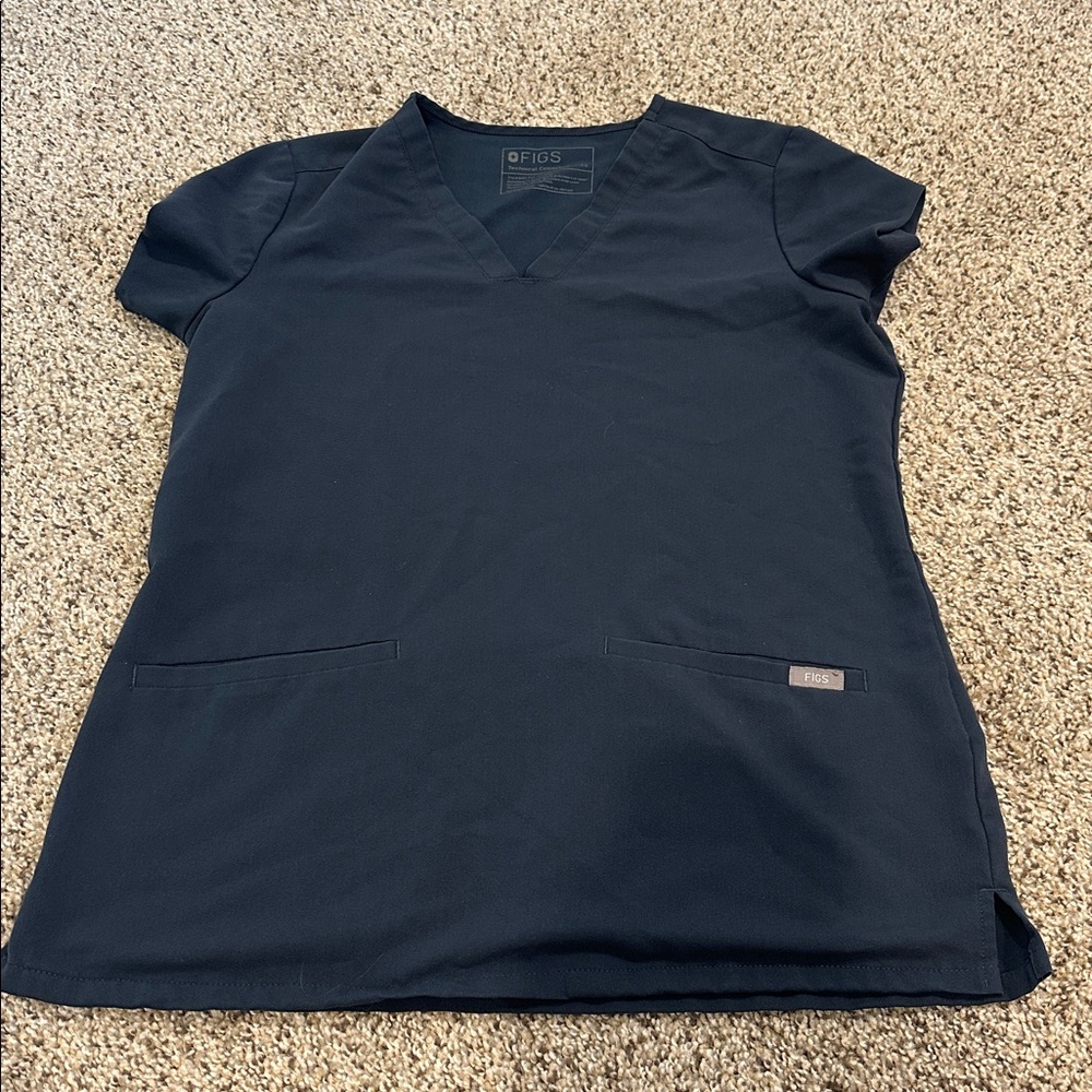 FIGS scrub top